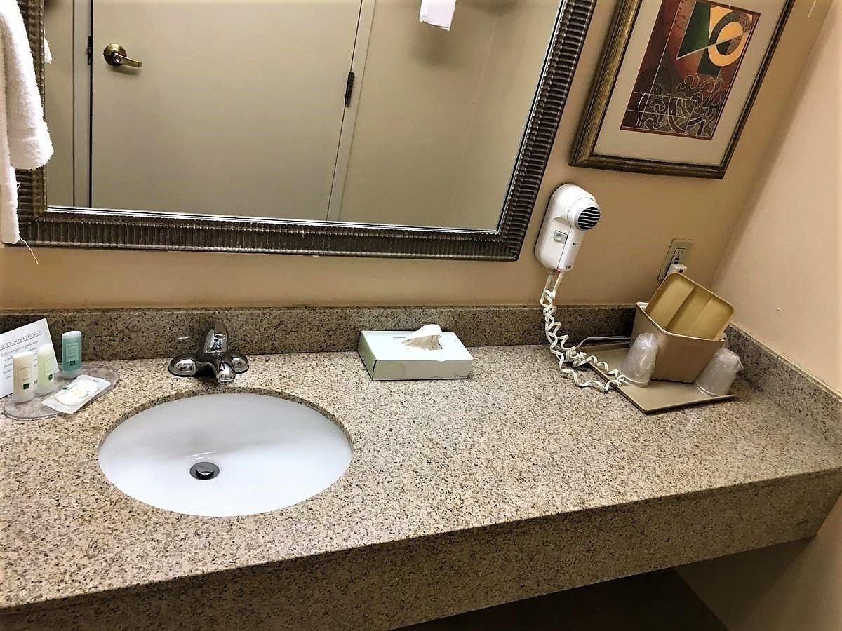 Quality Inn Westfield - Springfield Экстерьер фото
